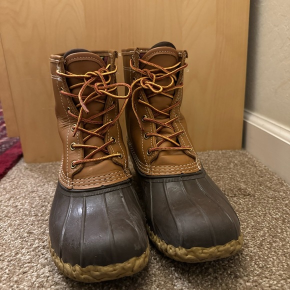 Women’s Bean Boots, 8" Insulated - Picture 8 of 9